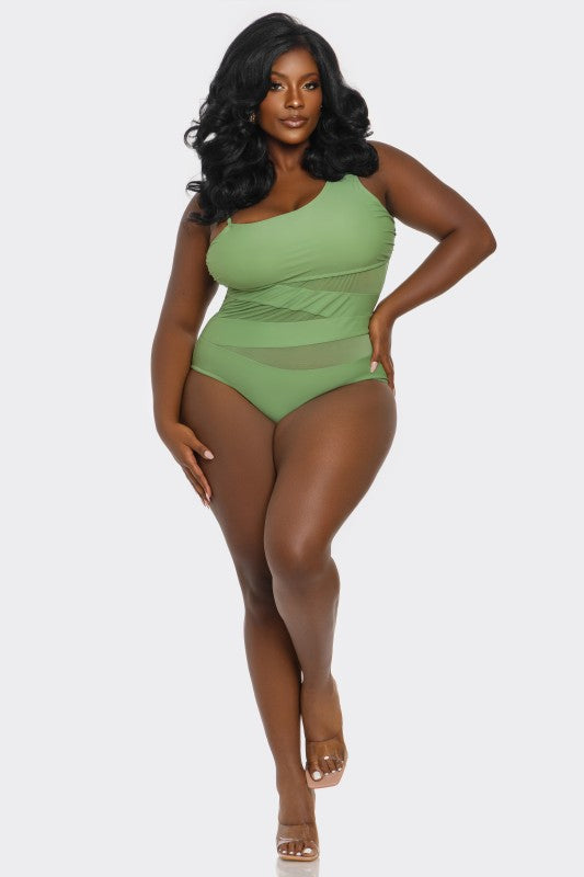 Women’s Plus Swimsuits