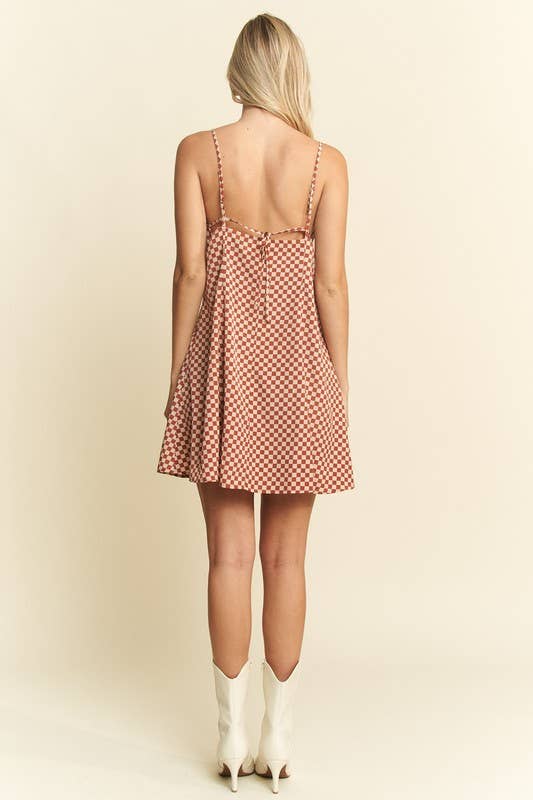 CHECKERED SLEEVELESS DRESS: PEACH