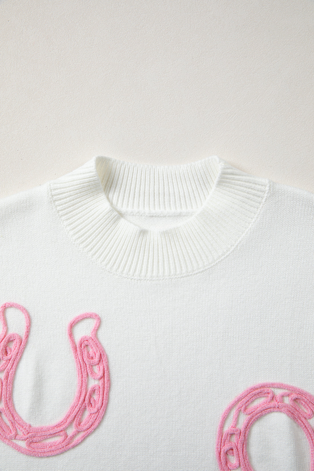 White Corded Horseshoes Ribbed Trim Mock Neck Short Sleeve Sweater