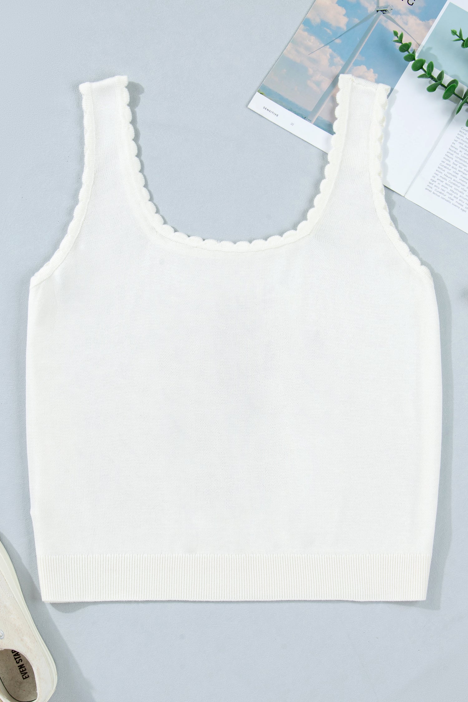 White Plus Size Floral Print Scalloped Trim Square Neck Tank