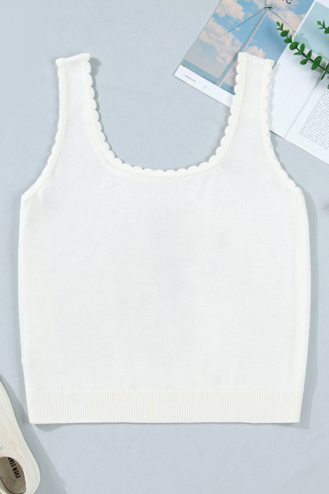 White Plus Size Floral Print Scalloped Trim Square Neck Tank