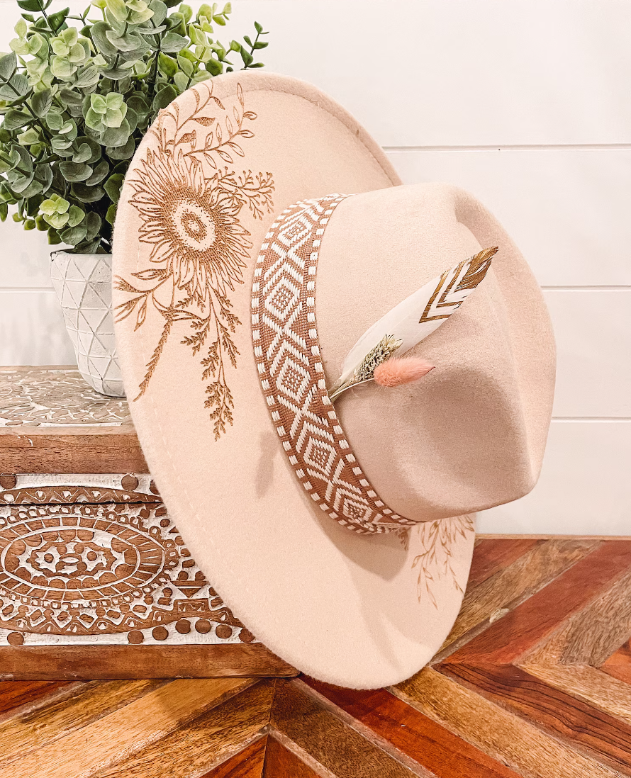 Engraved Floral Hat: Beige
