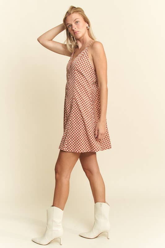 CHECKERED SLEEVELESS DRESS: PEACH
