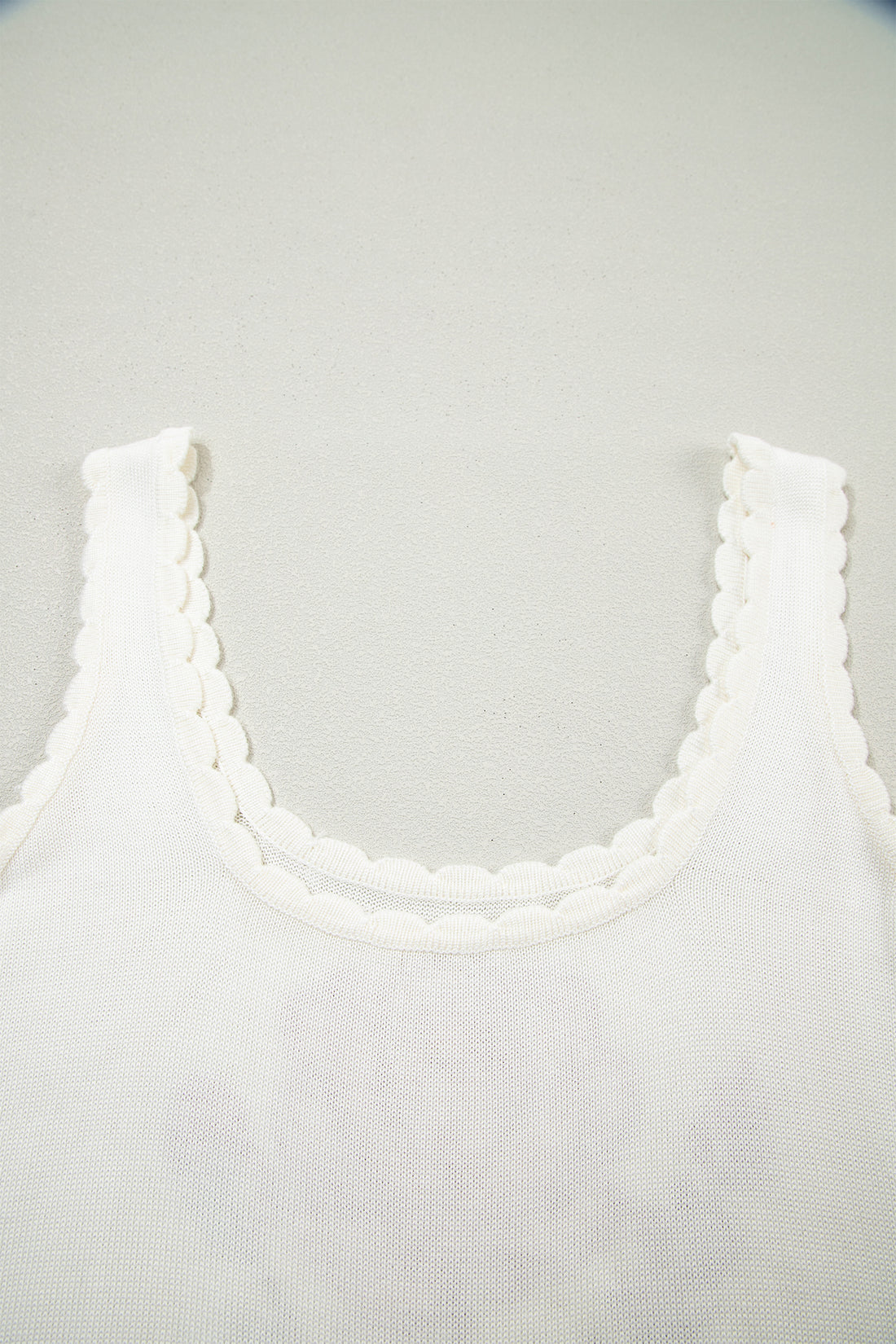 White Retro Floral Print Scalloped Square Neck Knit Sweater Vest