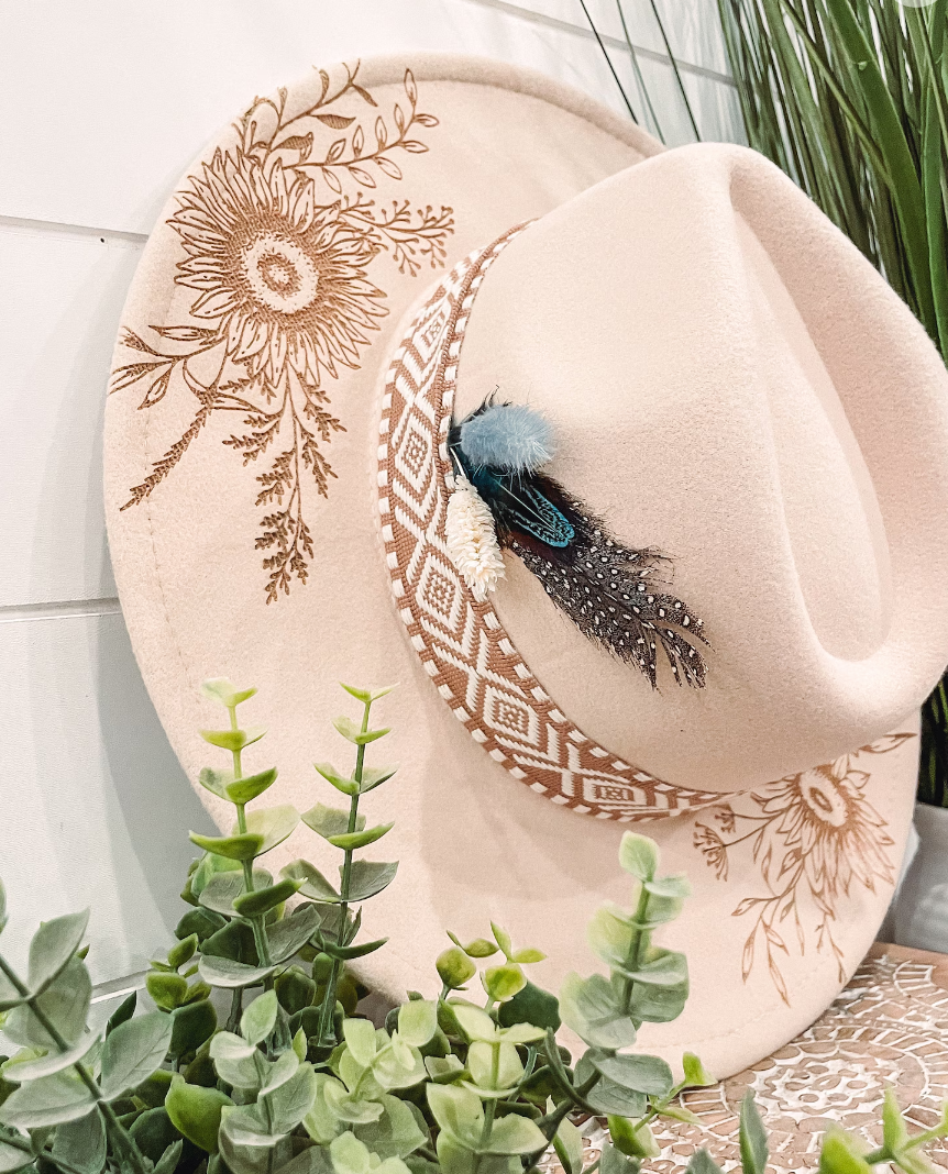 Engraved Floral Hat: Beige