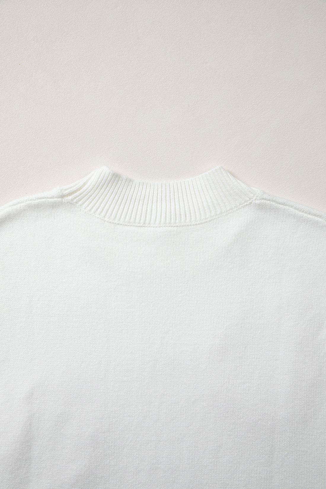 White Corded Horseshoes Ribbed Trim Mock Neck Short Sleeve Sweater